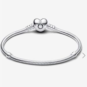 Pandora Moments Heart Clasp Snake Chain Bracelet